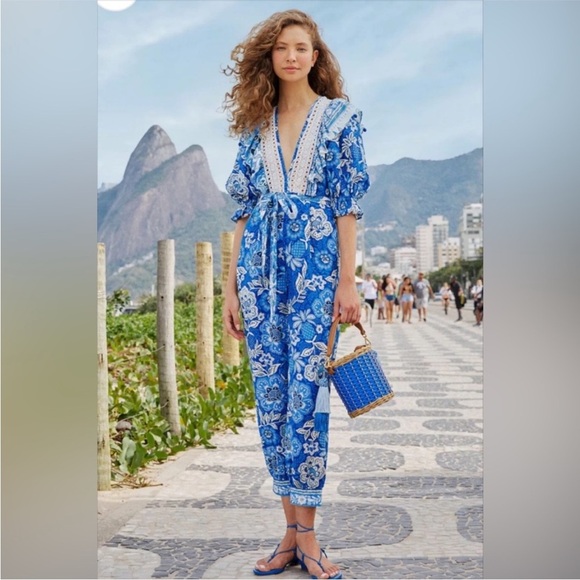 FARM Rio Full of Flowers Floral Jumpsuit Blue White Crochet Trim V Neck Boho - Picture 1 of 15